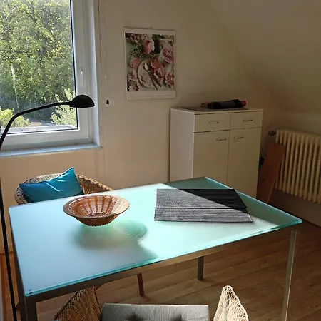 Luetjenburger Weg 65 Og *